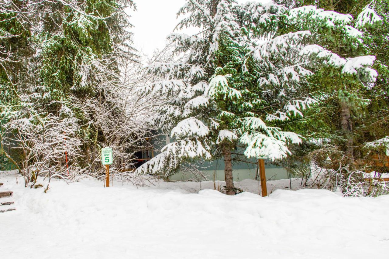 Snowbird Chalet #5 Girdwood Εξωτερικό φωτογραφία